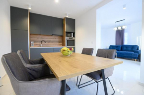 Luxury Apartments Leonika